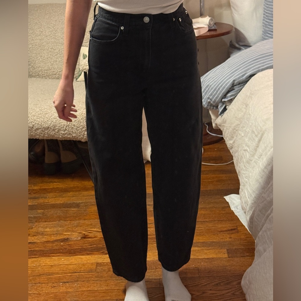 Sleek Black High Rise Balloon Leg Women's Jeans